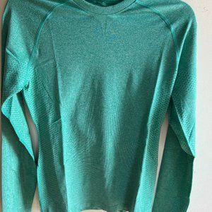 NWT Figs Performance Underscrub HYDROGREEN Salta long sleeve top  size Medium